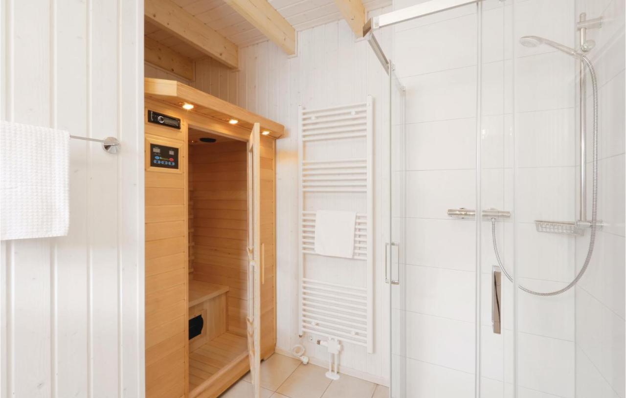 Lovely Home In Ostseeresort Olpenitz With Sauna Exterior foto
